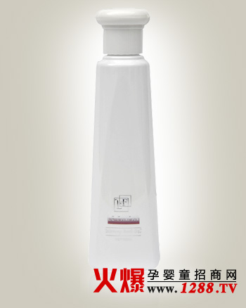 ¶���݋������B(y��ng)��ԡ¶��ɫ��B