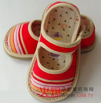 ������ǧ�ӵײ�Ь͸������ �������m