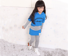 ������ʹ�{(l��n)ɫ��ȹ����