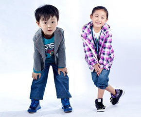 ż�w��ͯ�����ʾ�����������׃�����(y��ng)ע��һ���c(di��n)