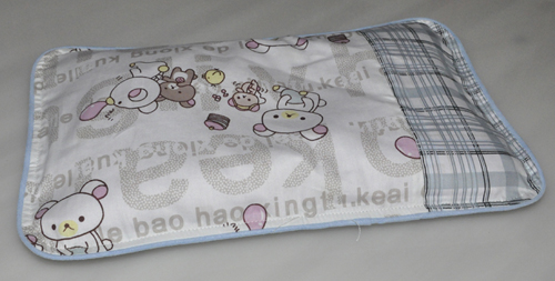 良木小動(dòng)物藍(lán)邊枕頭