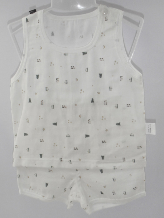 娃愛的蓓蓓無袖內(nèi)衣套裝