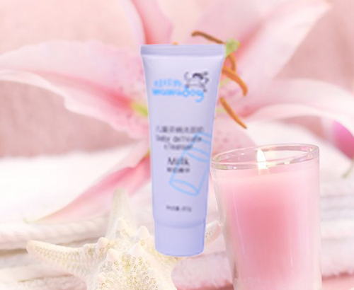 娃娃狗兒童柔嫩洗面奶(牛奶)