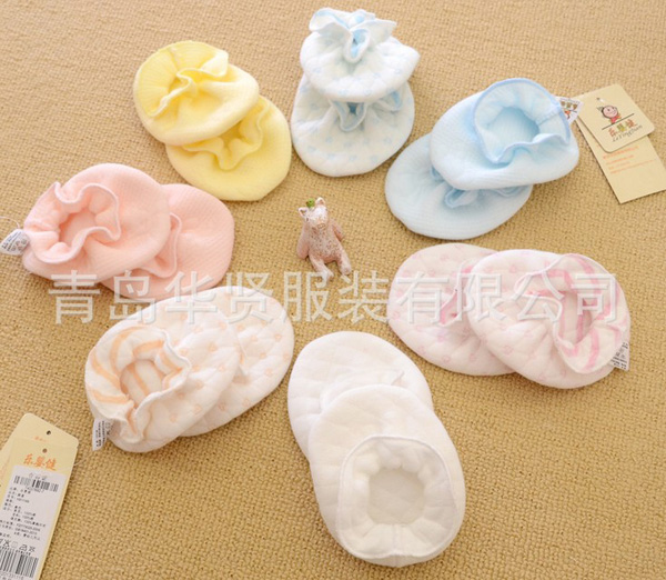 樂(lè)嬰健純棉保暖護(hù)腳套