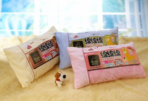 諾親小屋水晶絨中號(hào)彈力枕