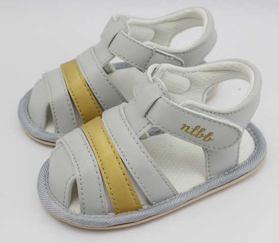 ���������m�Y���냺Ь��ɫ