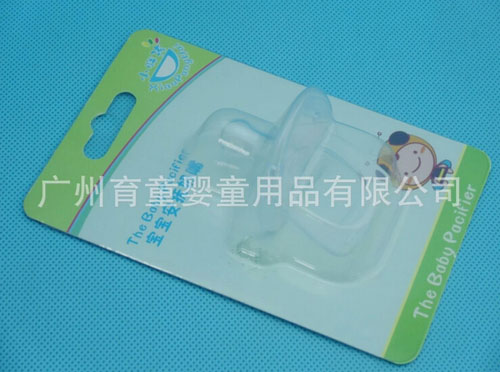 小胖孩新型安撫奶嘴