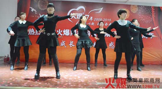 һ��(g��)�F(tu��n)�(du��)���傀(g��)����Ҫ�أ���ͨ���������������Qλ���옷(l��)