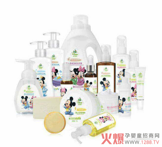 ����ף�R��ʿ����׃�ϴ�o(h��)��Ʒ�l(f��)����(hu��)ȡ�ÈA�M(m��n)�ɹ�