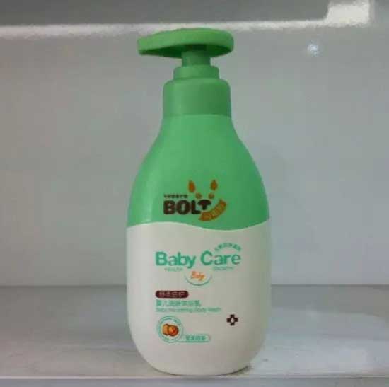 閃電狗嬰兒潤(rùn)膚沐浴乳