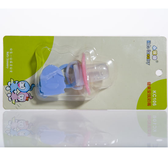 帶鏈夾安撫奶嘴