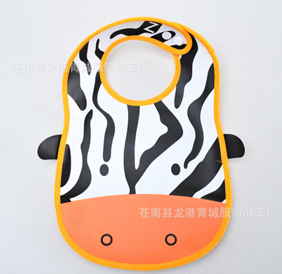 嬰兒童防水PVC軟塑料立體圍嘴奶牛
