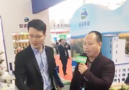 ���Lֱ��--���Z��I(y��)���̋��׃����̷۾���չ��(hu��)�F(xi��n)��(ch��ng)