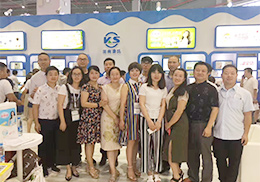 ��ֱ����������I(y��)�Ϻ�CBMEչ���F�����