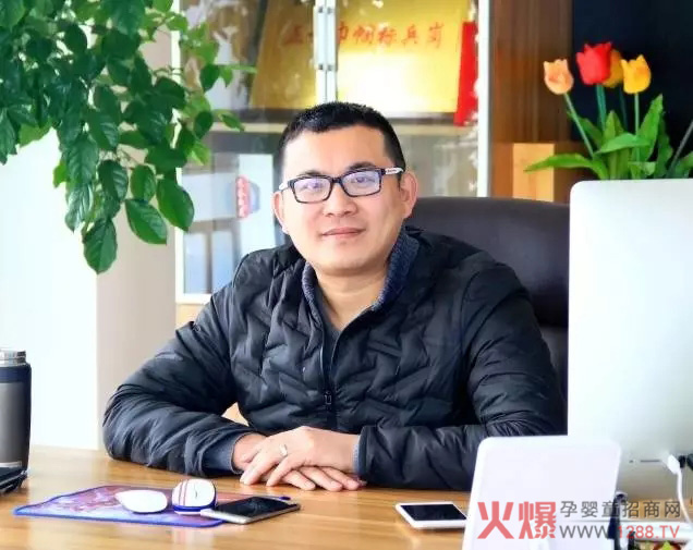 ���K����ͨ���S������cĸ���ИI(y��)���R����֪������