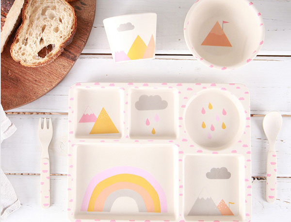 lovemae兒童餐具5件套-彩虹.jpg lovemae兒童餐具5件套-彩虹.jpg