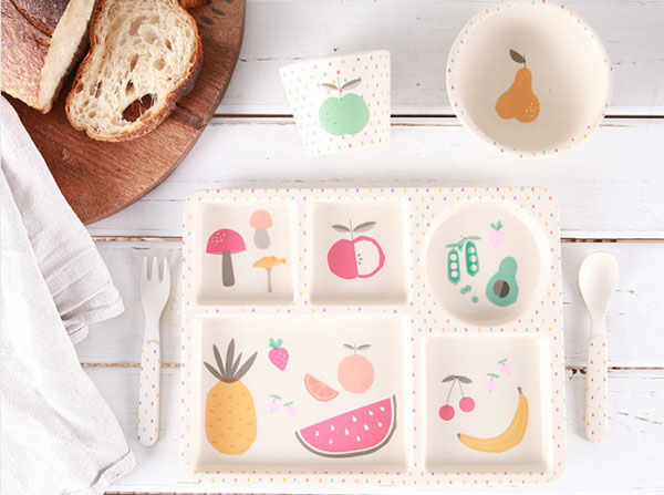 lovemae兒童餐具5件套-水果盛宴.jpg lovemae兒童餐具5件套-水果盛宴.jpg