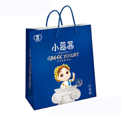 旺仔小慕茜希臘風味酸奶禮品裝.jpg 旺仔小慕茜希臘風味酸奶禮品裝.jpg