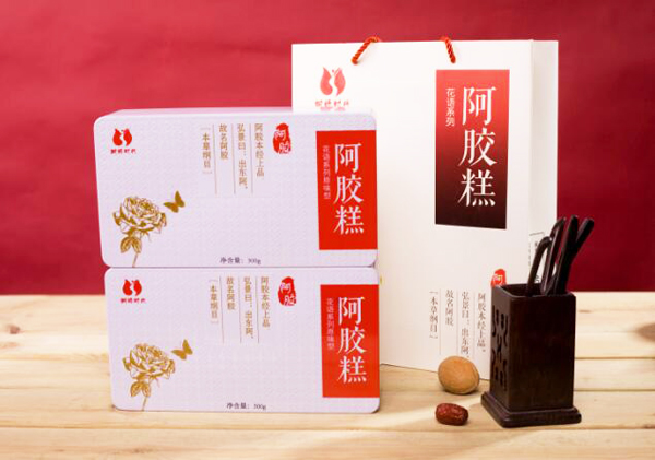 婀嬌時代花語白金盒系列阿膠糕.jpg 婀嬌時代花語白金盒系列阿膠糕.jpg