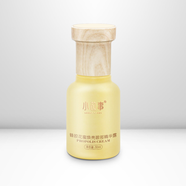 小故事蜂膠花蜜煥亮眼部精華露30ml.jpg 小故事蜂膠花蜜煥亮眼部精華露30ml.jpg