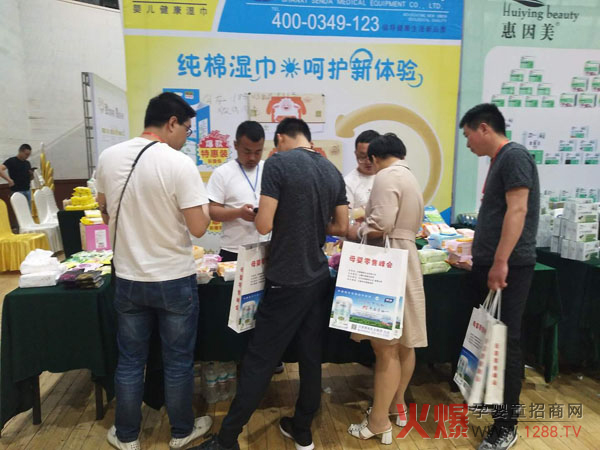 ����(d��o)����������Ʒ�|(zh��)���κ����ޝ�����ʾ`��ĸ�����۷��ɽ�|վ