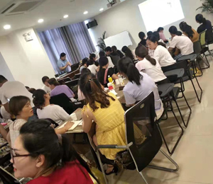  ��ʿؐؐ�I(y��ng)�B(y��ng)Ʒ��Ӗ(x��n)2