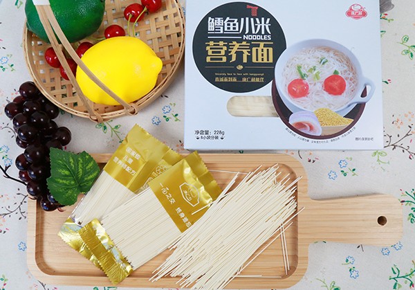 康廣利營(yíng)養(yǎng)面 鱈魚(yú)小米3.jpg