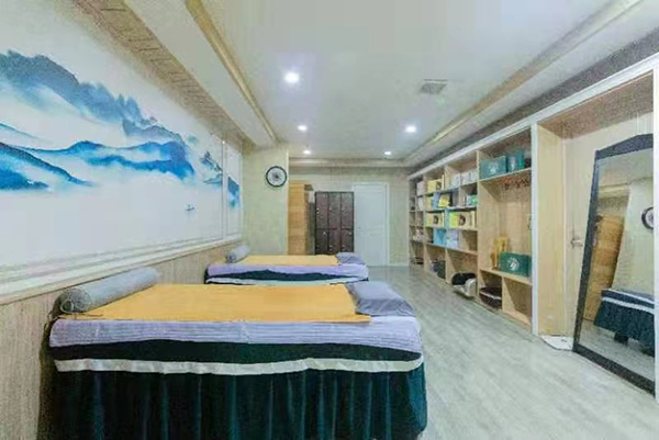 �|����������ʽ�a(ch��n)���(f��)Ԫ���I(y��)ƽ�_