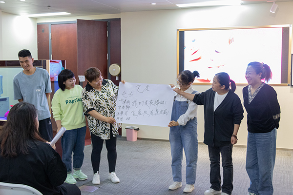 搶答環(huán)節(jié)2.jpg 搶答環(huán)節(jié)2.jpg