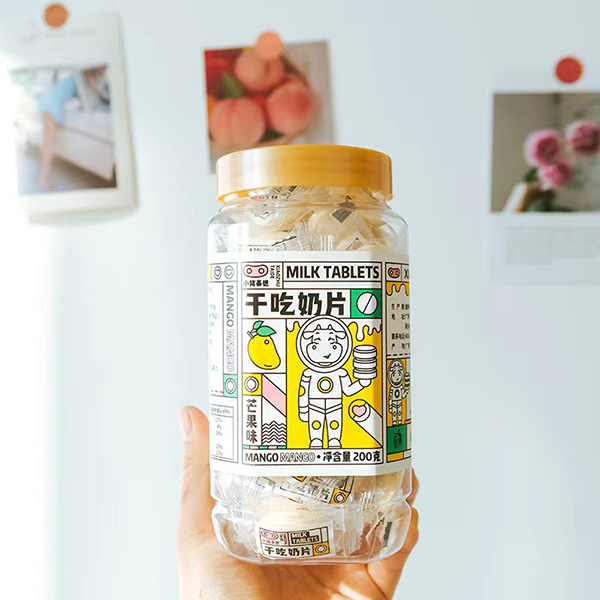 小豬泰德干吃奶片 芒果味.jpg 小豬泰德干吃奶片 芒果味.jpg