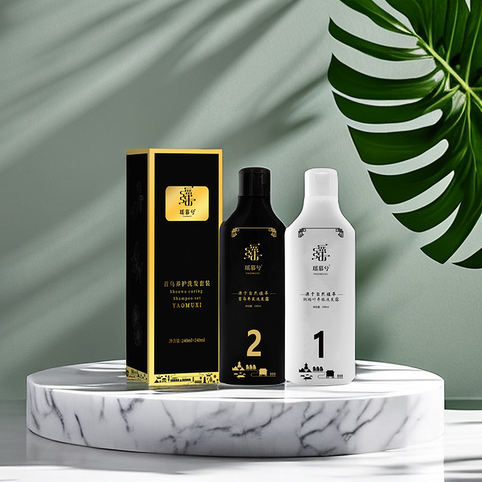 首烏養(yǎng)護洗發(fā)套裝.jpg 首烏養(yǎng)護洗發(fā)套裝.jpg