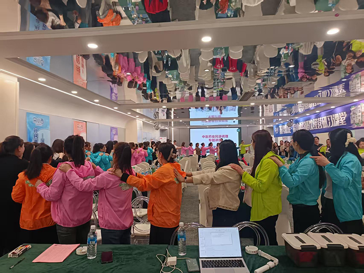 朵小西特膳飲經(jīng)營(yíng)研習(xí)課堂 (6).jpg 朵小西特膳飲經(jīng)營(yíng)研習(xí)課堂 (6).jpg