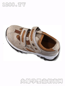 ���ЇO��ɫ�\(y��n)��(d��ng)Ь