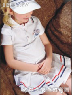 藍眼精靈白色時尚裙裝