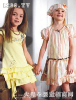 藍(lán)眼精靈夏季時(shí)尚連衣裙