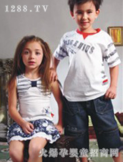 藍(lán)眼精靈夏季休閑兒童裝