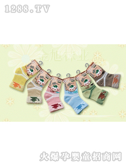 �������m