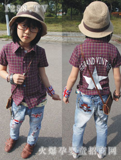 �옷(l��)���ϵ����ɫ�������b