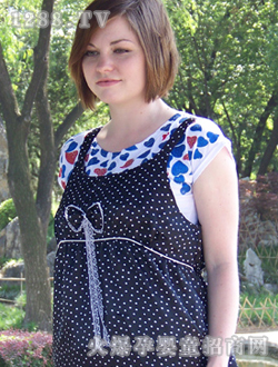 ����{(l��n)ɫ���c(di��n)�ЋD�R��