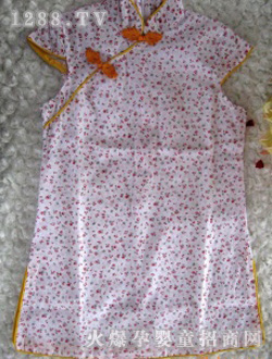 ��ͯ�{��ɫ�黨ͯȹ