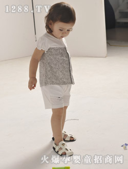 �ۼь��׃���ɫ���b