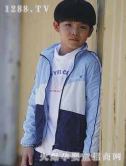 ͯ���{�\�{ɫ��ͯ����