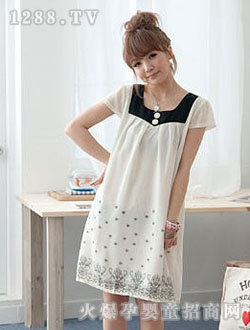 �ٺ�ѩ�����ЋDȹ