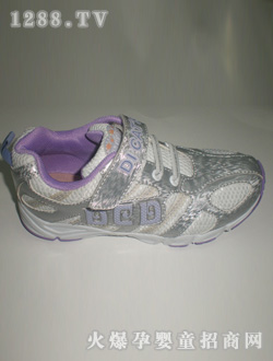 ��؈֮���y��Ůͯ�\(y��n)��(d��ng)Ь