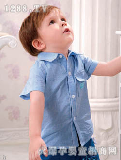 ���m���{ɫ����