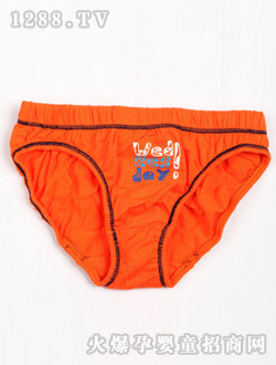 ������ͯС��(n��i)ѝ���Sɫ