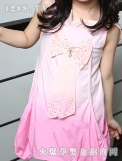 ���S�÷�ɫ�����Y(ji��)�ػ��B��ȹ