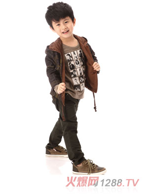 �����ݏ�(f��)����ɫ���b