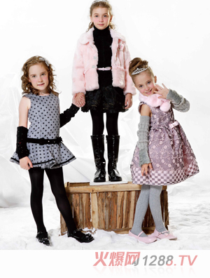 �U�P�㘷����ɫϵͯ�b