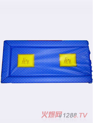 ��ؐ��Ů�{ɫ���c�򲼉|